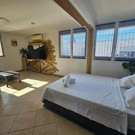 Appartement Little Loft à Thezan-les-Beziers Extérieur photo