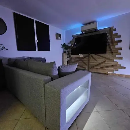 Appartement Little Loft à Thezan-les-Beziers Extérieur photo